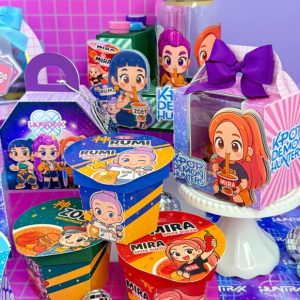 Kpop Demon Hunter Set de 8 Cajitas + Pack Ramen / 8 Kpop Demon Hunter Party Favor Boxes + Ramen Pack